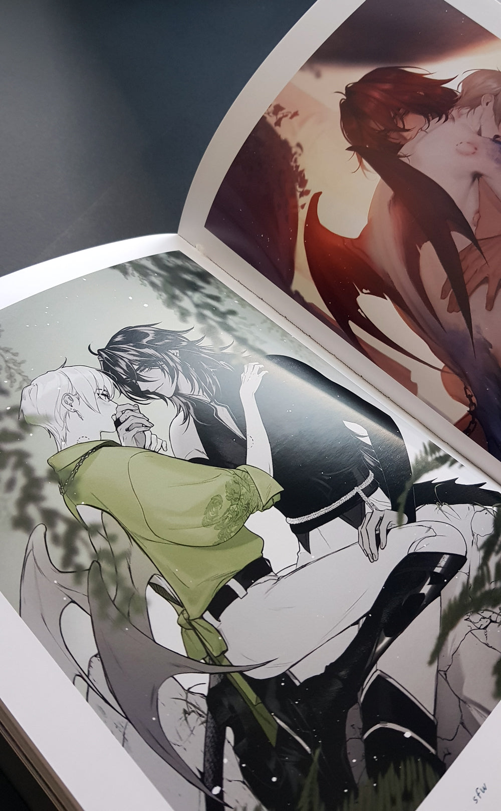 ARTBOOK HIDDEN KINKY GEN 1 [NSFW]