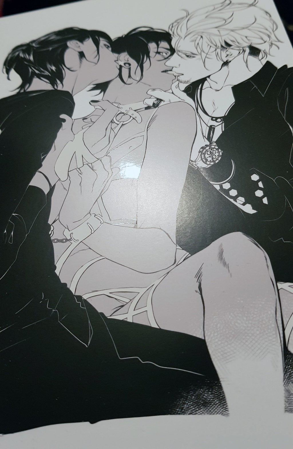 PRINT KINK20 - sharing (partial varnish) - EDIllustration