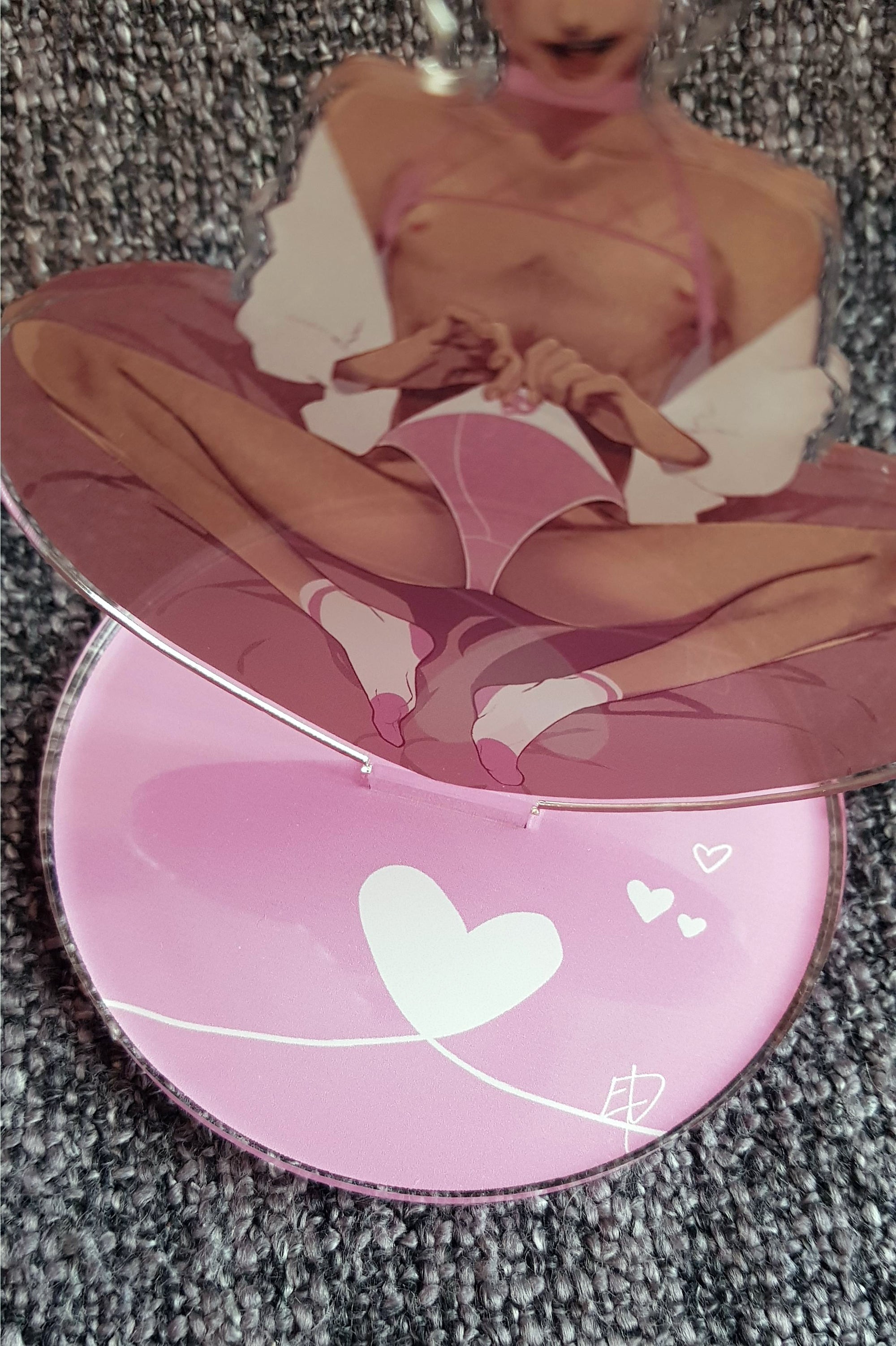 STANDEE - Valentine Sunao - EDIllustration